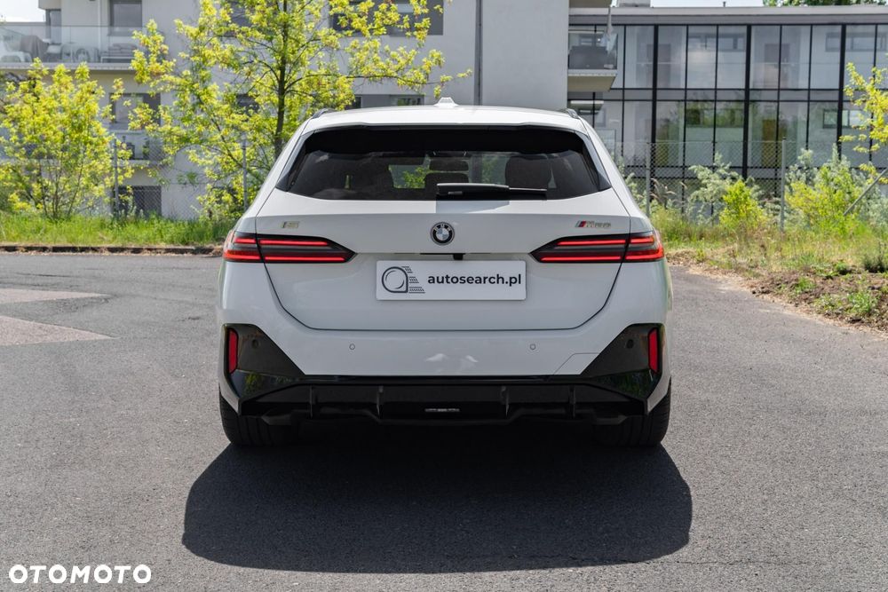 BMW i5 M60 - 6