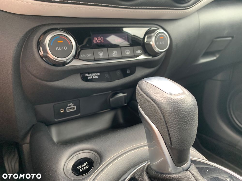 Nissan Juke 1.6 4AMT Premiere Edition - 30