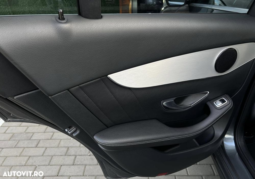 Mercedes-Benz GLC 250 d 4Matic 9G-TRONIC AMG Line - 18