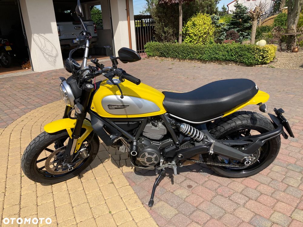 Ducati Scrambler - 1
