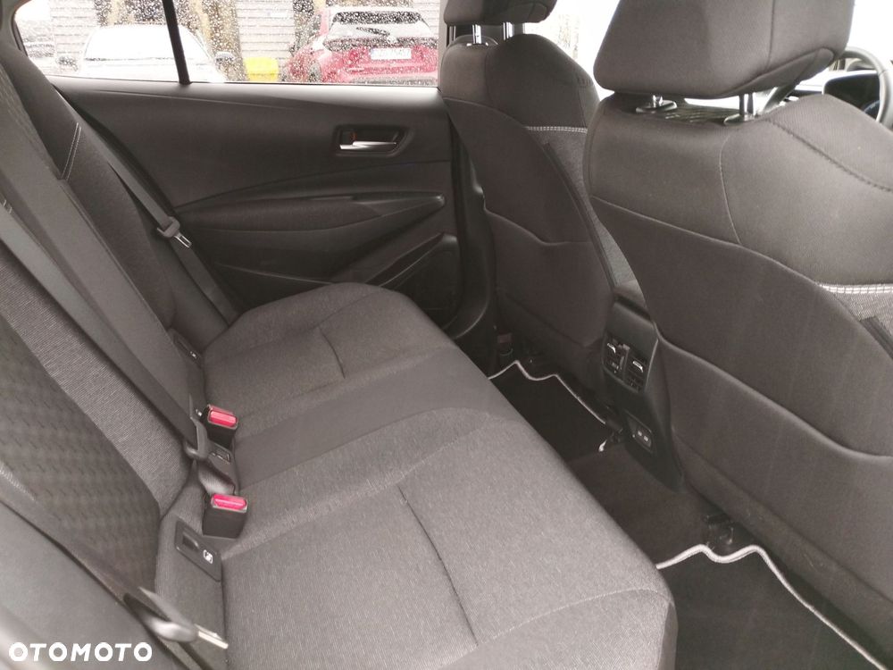 Toyota Corolla 1.8 Hybrid Style - 12