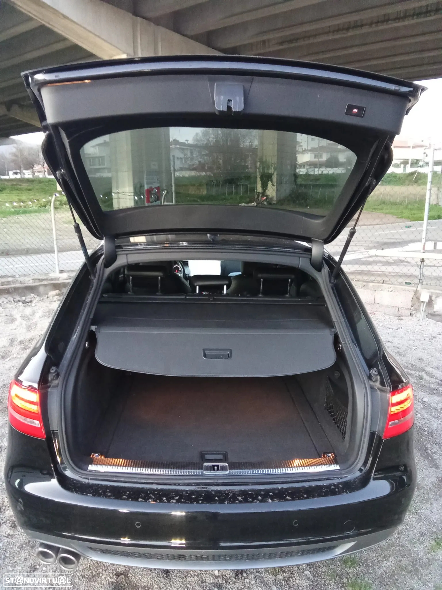 Audi A4 Avant 2.0 TDI S-line - 8