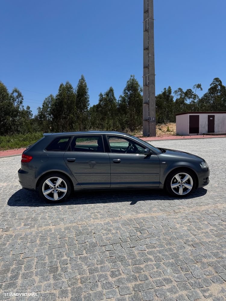 Audi A3 Sportback 1.6 TDI DPF S line Sport Pack - 5