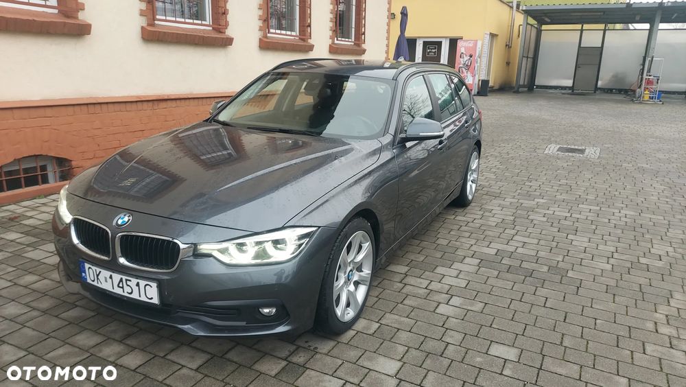 BMW Seria 3 318d - 2
