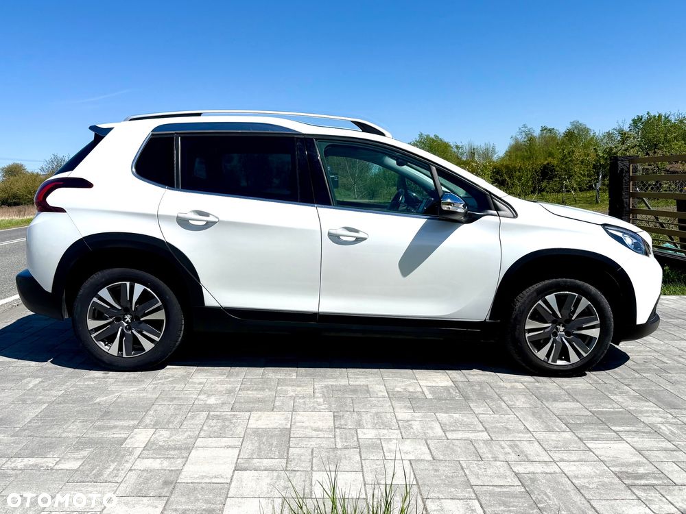 Peugeot 2008 PureTech 110 GPF Stop&Start EAT6 Allure - 8
