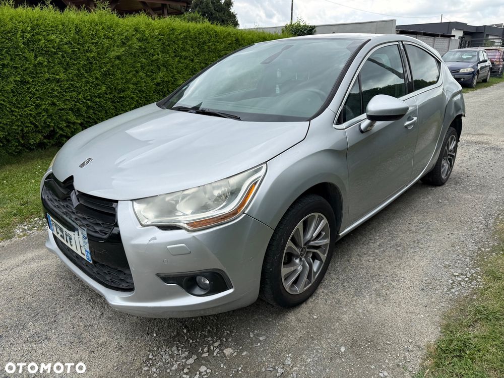 Citroën DS4 1.6 e-HDi SoChic MCP - 2