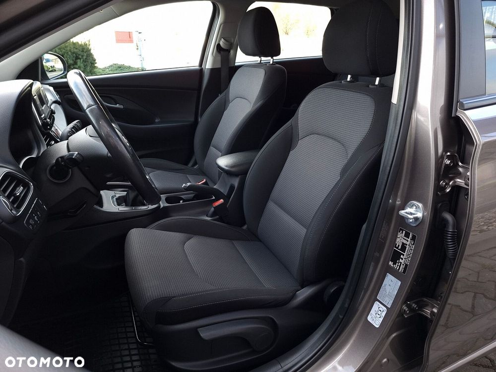 Hyundai i30 1.0 T-GDI Modern - 12