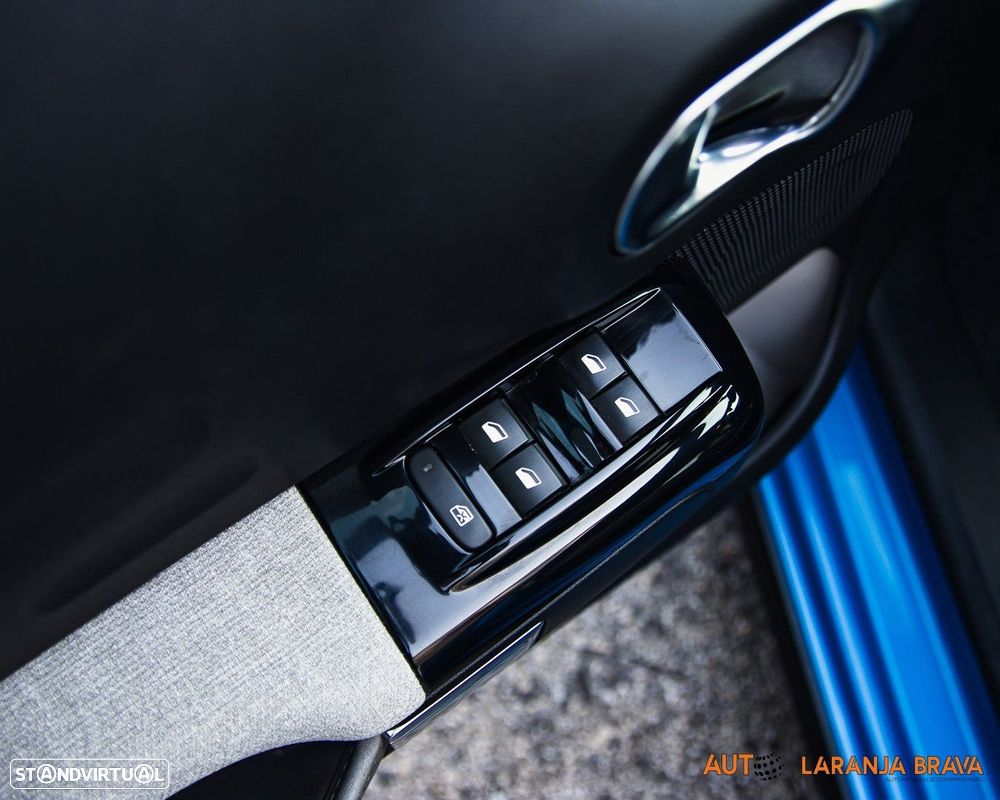 Citroën C3 1.2 PureTech Shine - 28