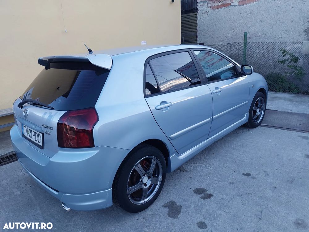 Toyota Corolla - 2