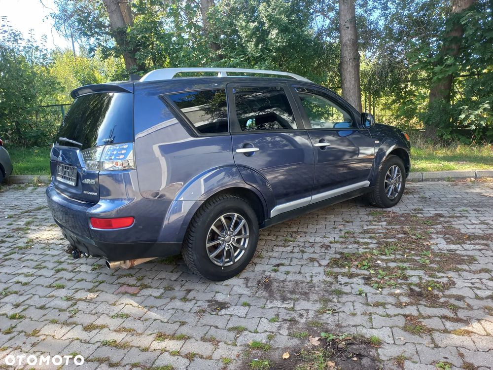 Mitsubishi Outlander 2.4 4WD CVT Intense - 7