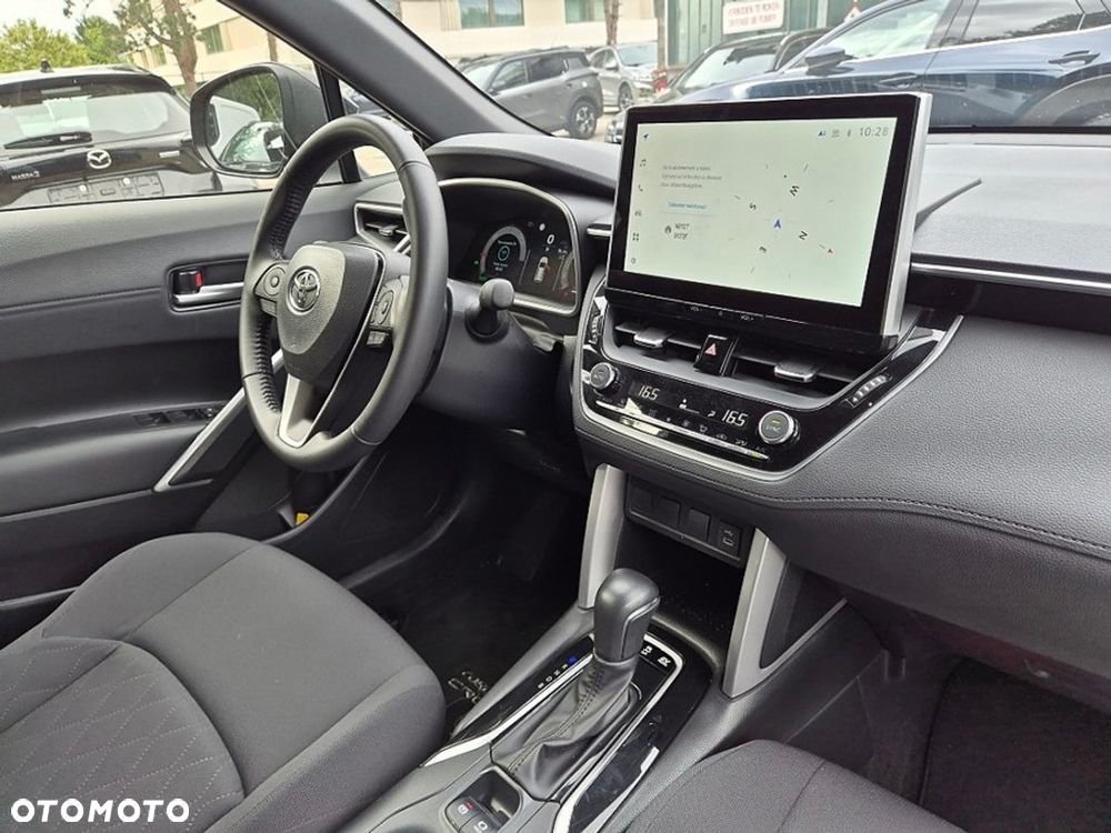 Toyota Corolla Cross - 5