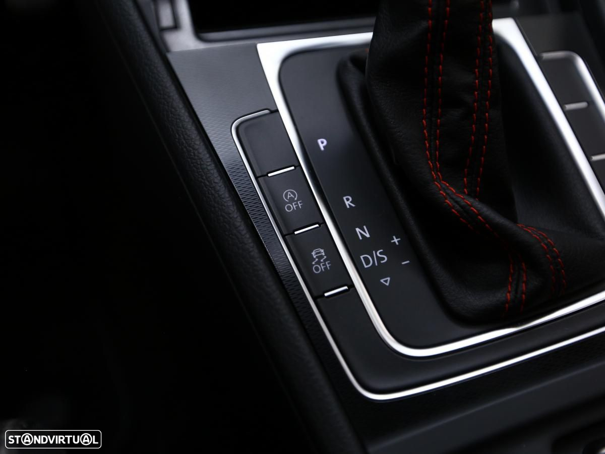 VW Golf 2.0 TSi GTi DSG Performance - 12