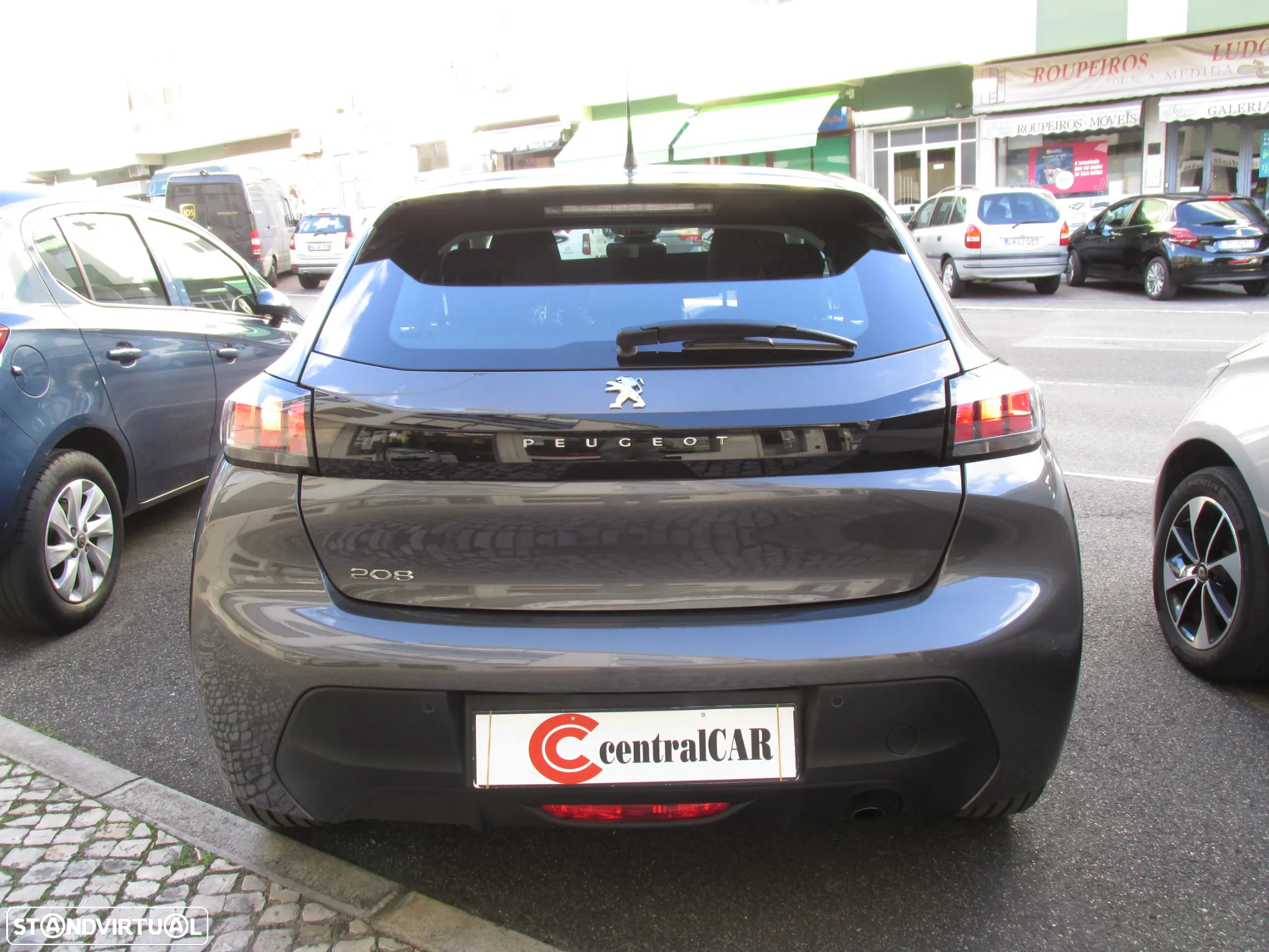Peugeot 208 1.2 PureTech Active Pack - 7