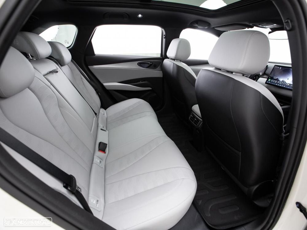 BYD Seal 6 DM-i Touring Comfort — fotografia 12