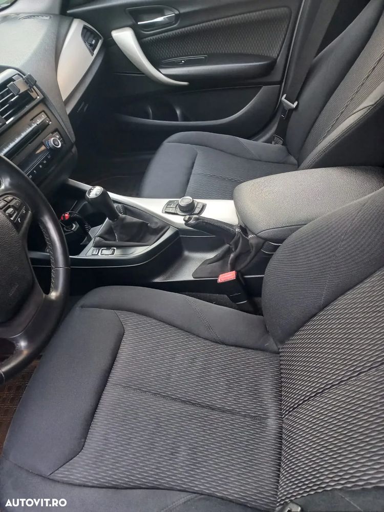 BMW Seria 1 114i - 12