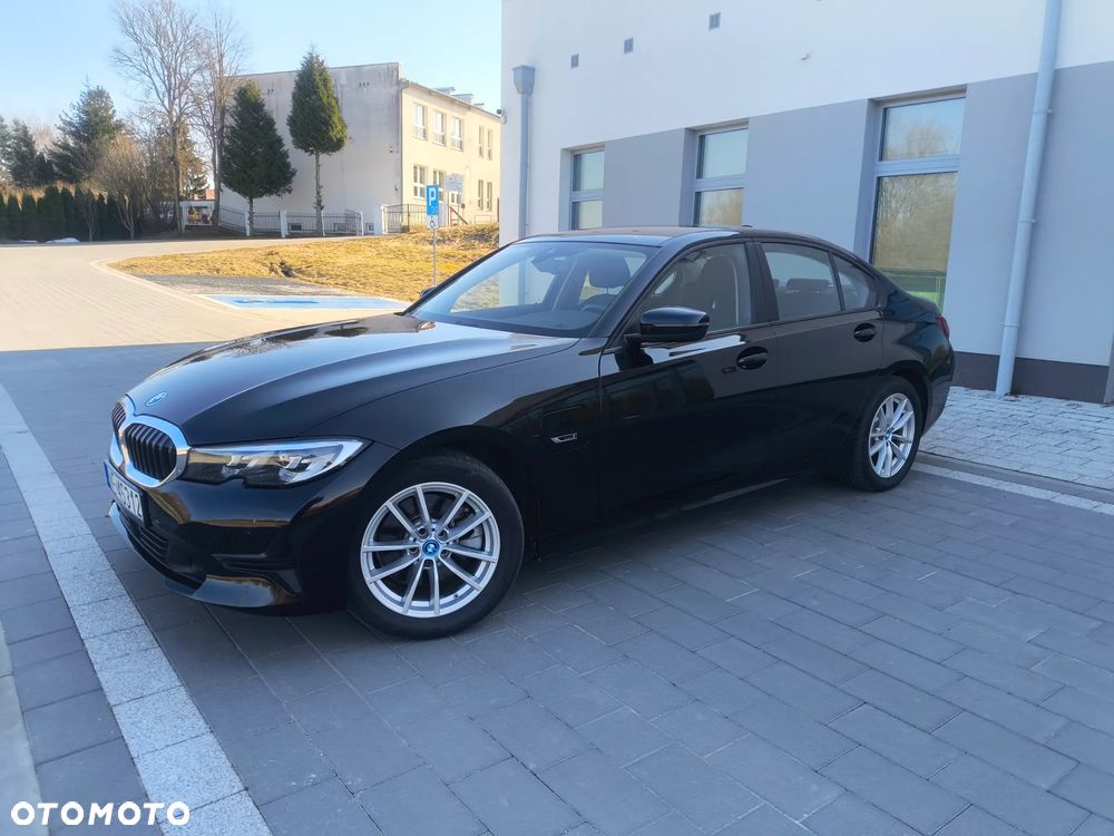BMW Seria 3 320e - 4