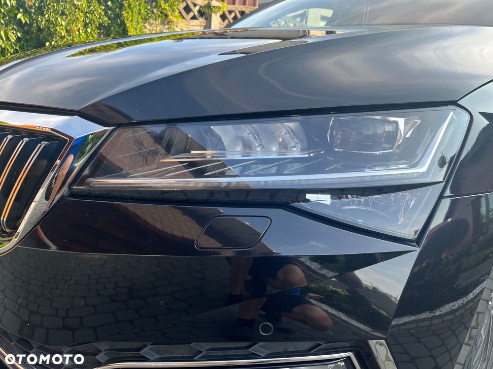 Skoda Superb 2.0 TDI SCR 4x4 L&K DSG - 6