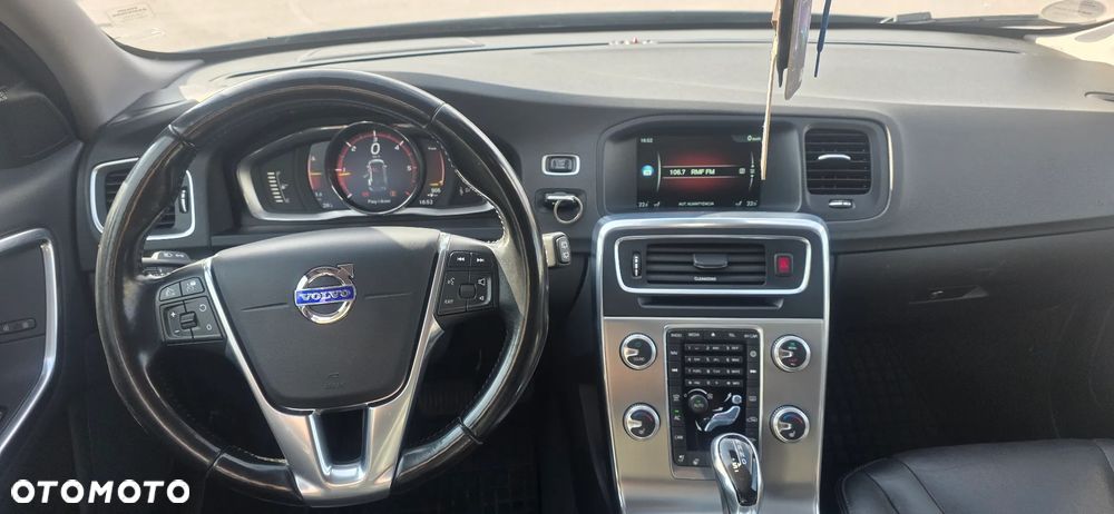 Volvo V60 D4 Drive-E Summum - 21