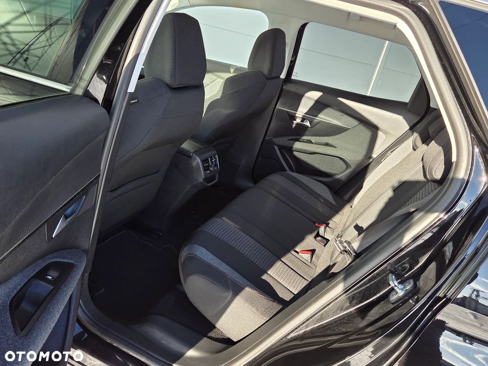 Peugeot 3008 BlueHDi 120 Stop & Start Allure - 34