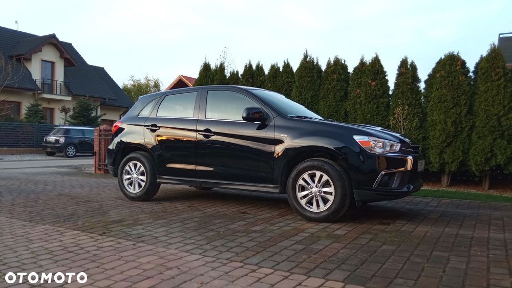 Mitsubishi ASX 1.6 Black Edition - 6