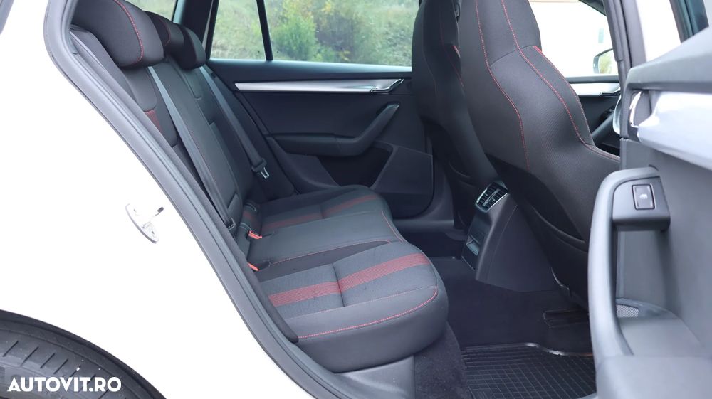 Skoda Octavia - 12