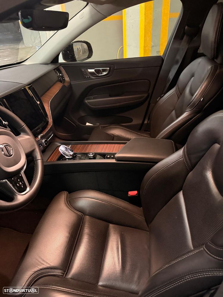 Volvo XC 60 2.0 T6 PHEV Inscription Expression AWD - 6