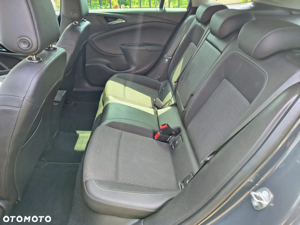 Opel Astra 1.4 Turbo Start/Stop Innovation - 20