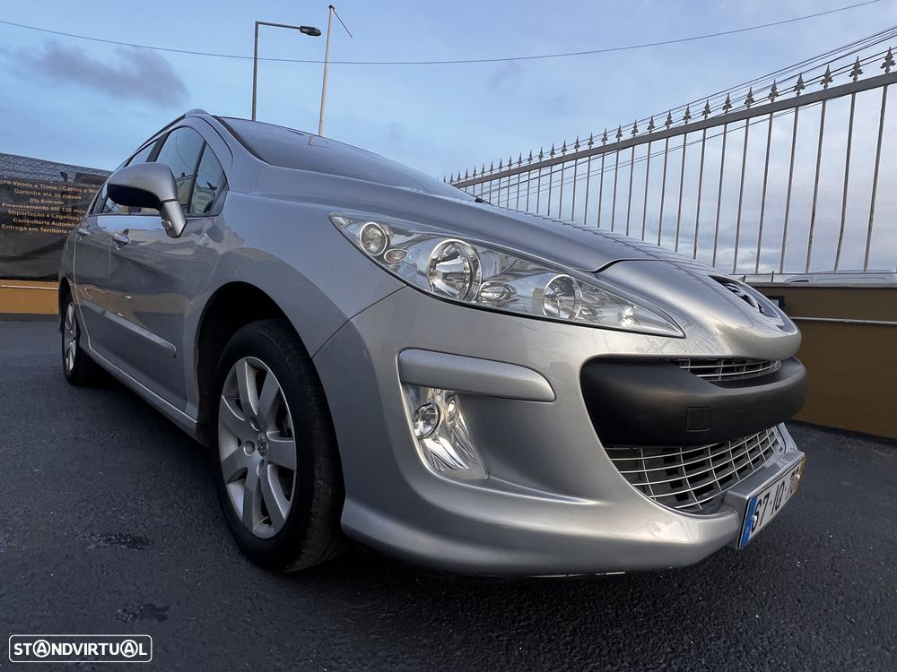 Peugeot 308 SW 1.6 HDi Premium - 12