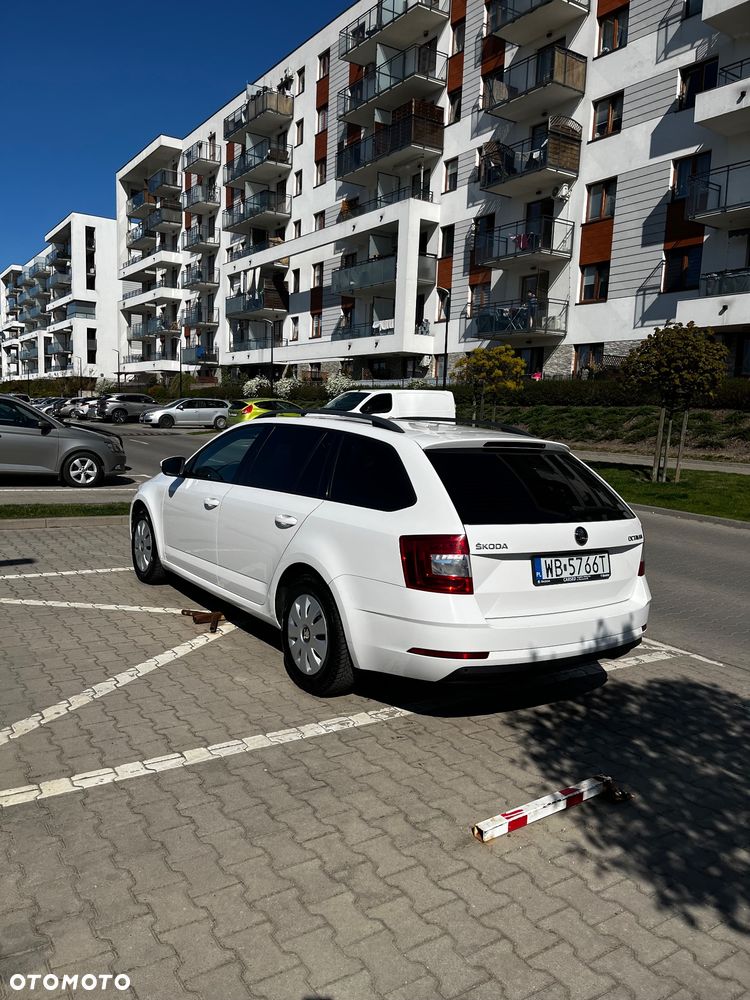 Skoda Octavia - 3