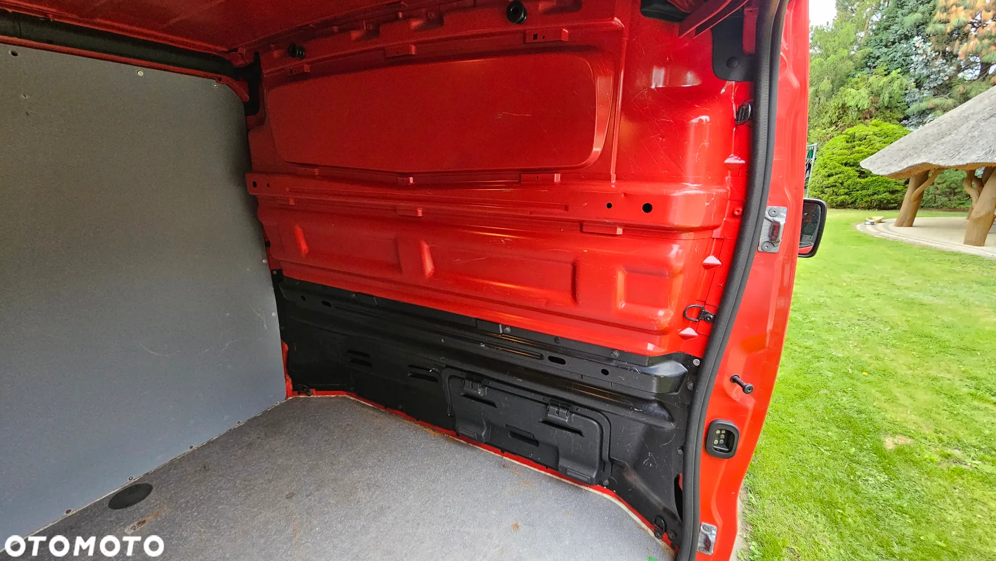 Opel Vivaro - 27