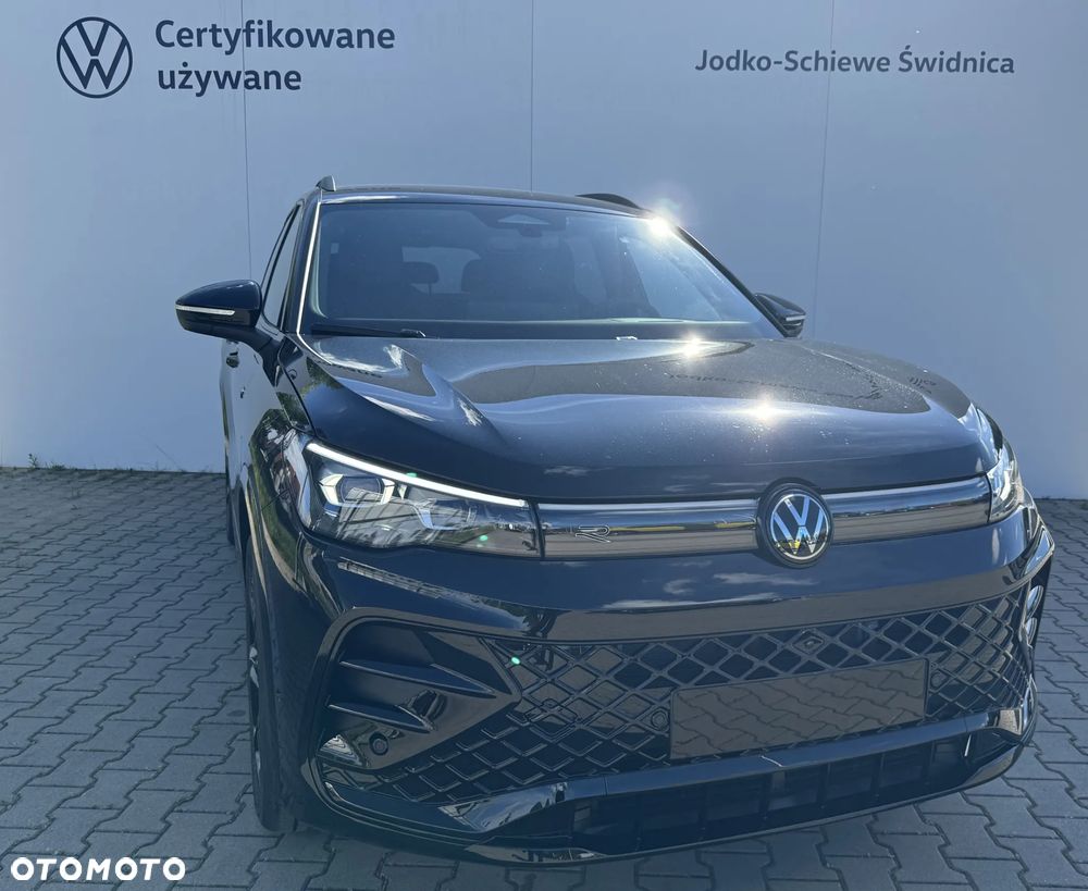 Volkswagen Tiguan - 2