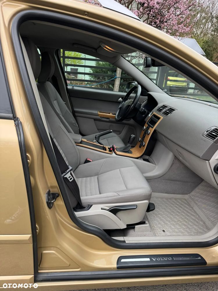 Volvo V50 2.0D - 9