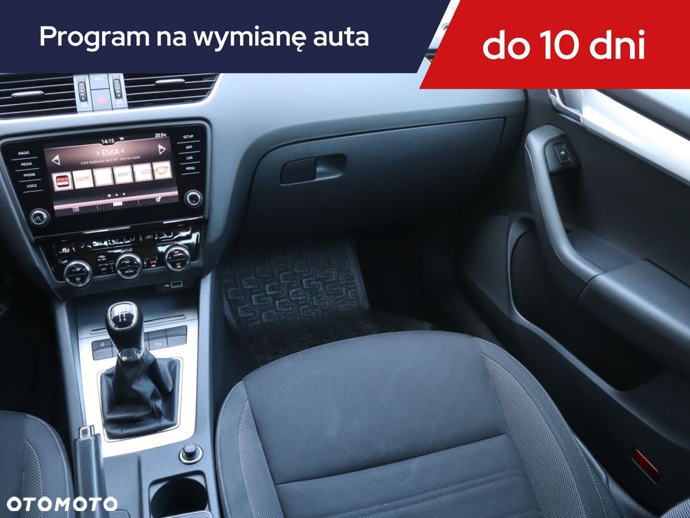 Skoda Octavia - 10