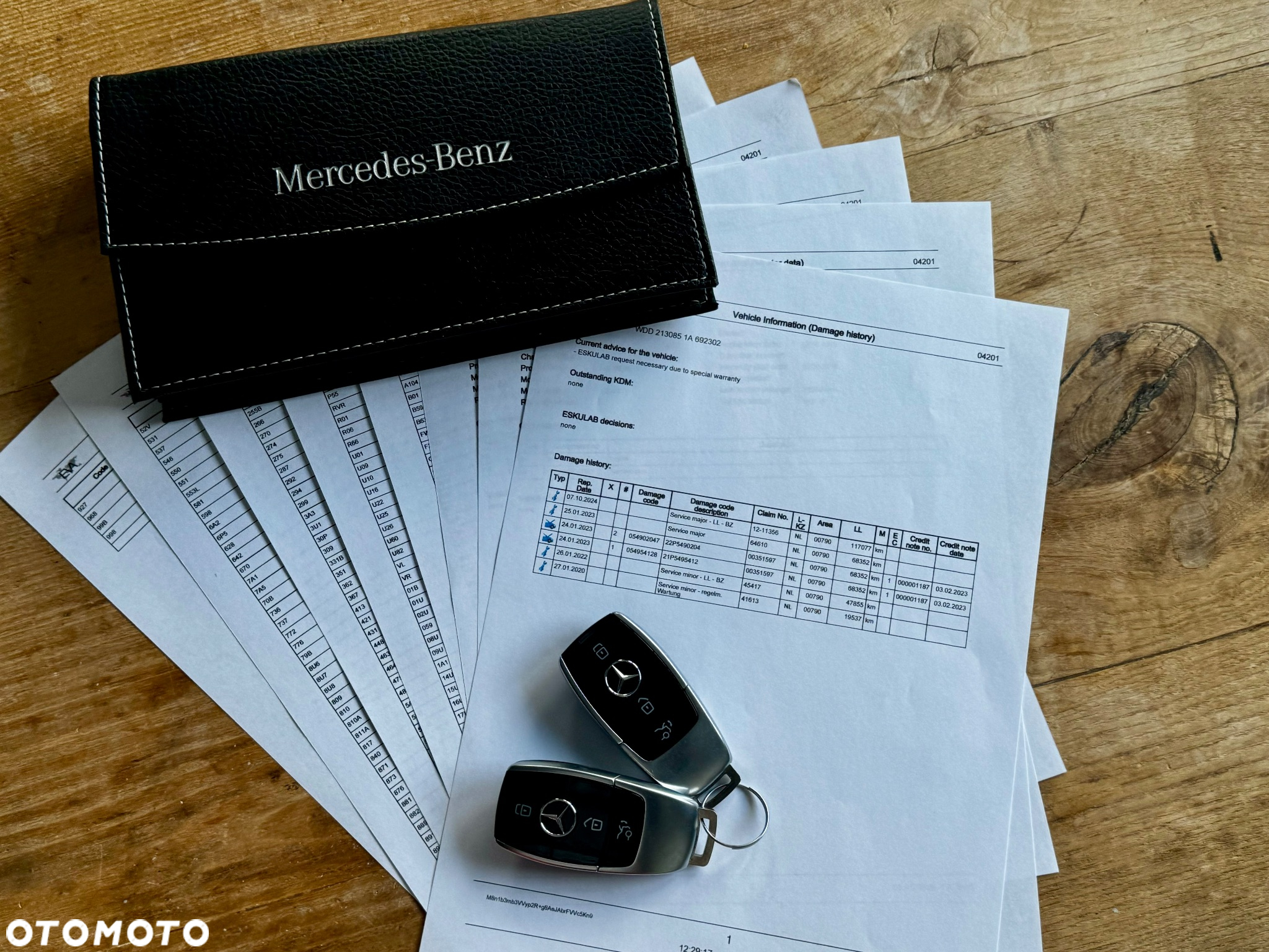 Mercedes-Benz Klasa E 350 9G-TRONIC AMG Line - 40