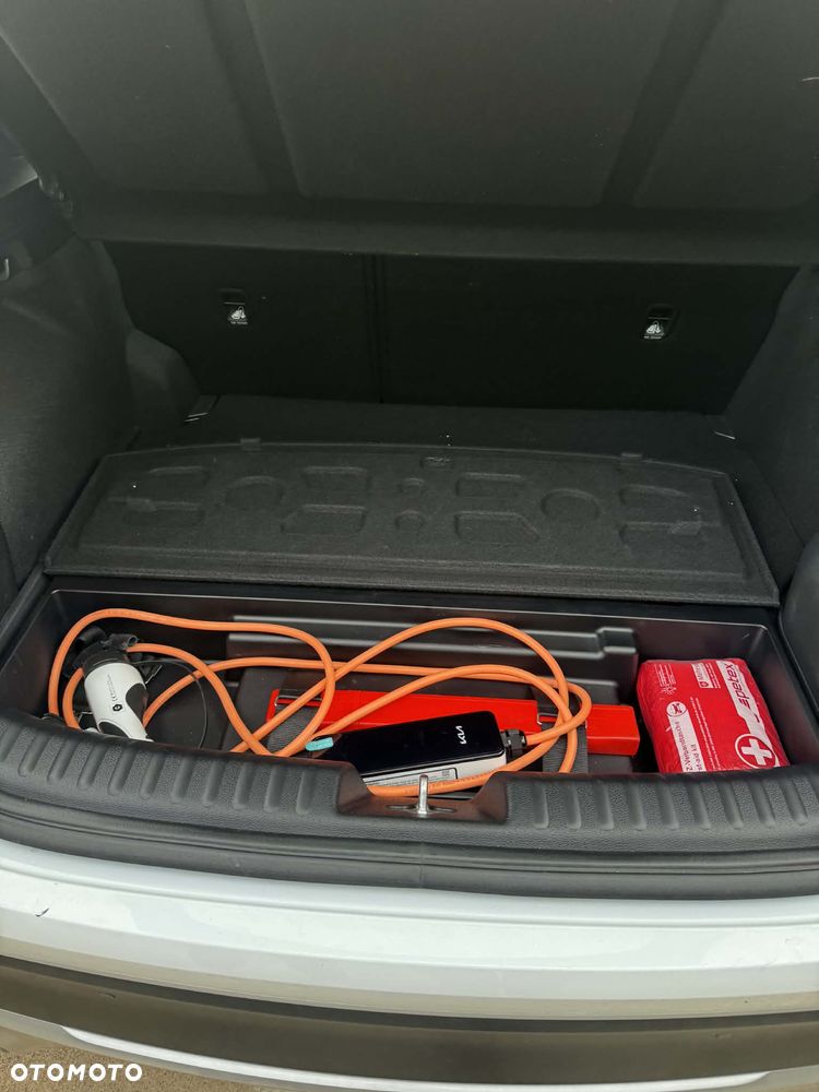 Kia XCeed - 30