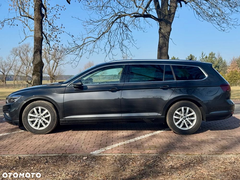 Volkswagen Passat 2.0 TDI SCR DSG - 3