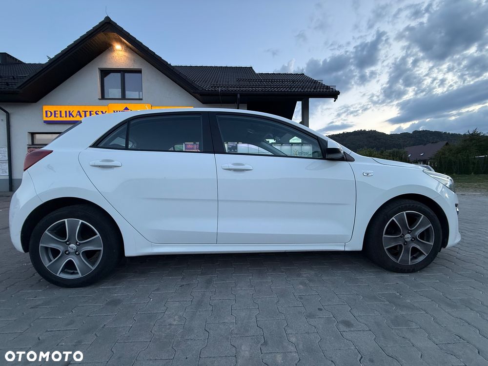 Kia Rio 1.2 L Business Line - 7