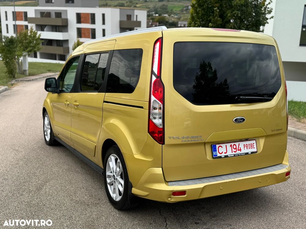 Ford Tourneo Connect Grand 1.5 TDCi Start/Stop Titanium - 4