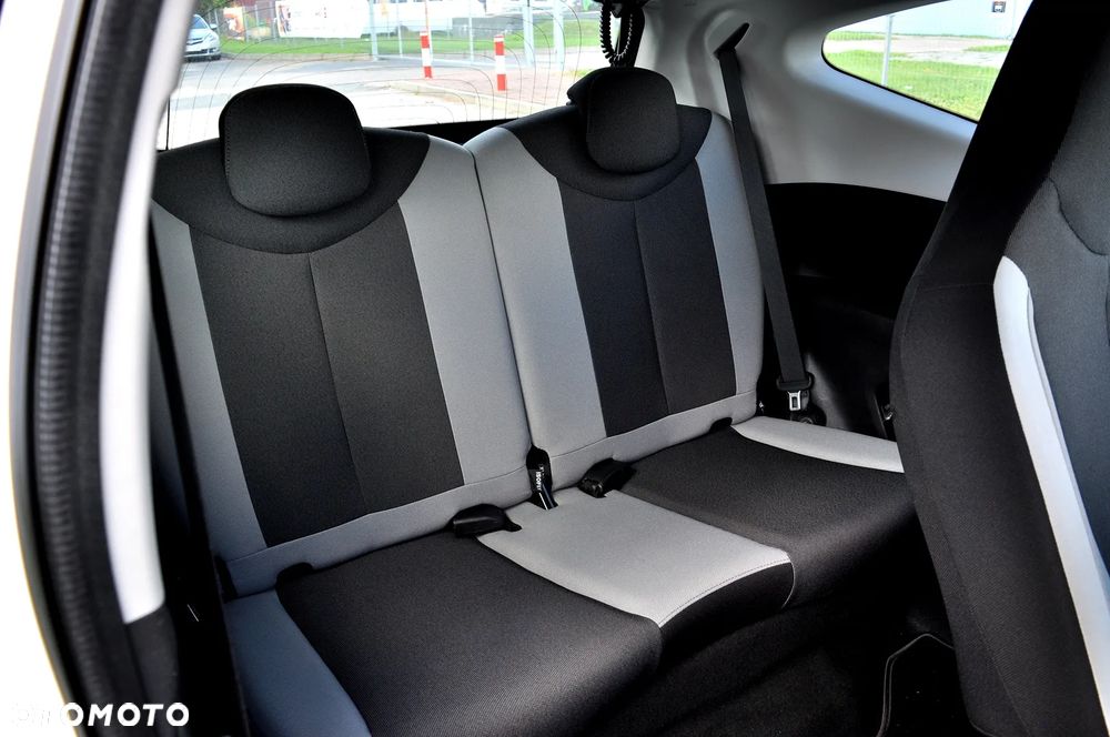 Toyota Aygo 1.0 VVT-i Sprint EU6 - 15