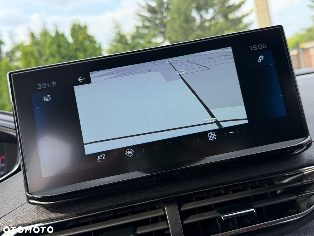 Peugeot 3008 BlueHDi 130 Stop & Start EAT8 Allure - 25