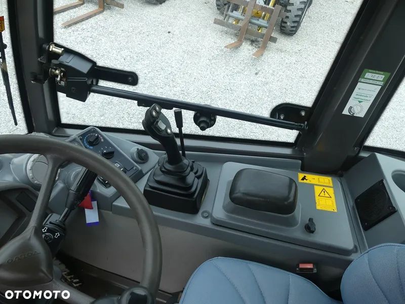 Volvo L25F z Niemiec / Idealna / 2.597mtg / - 11