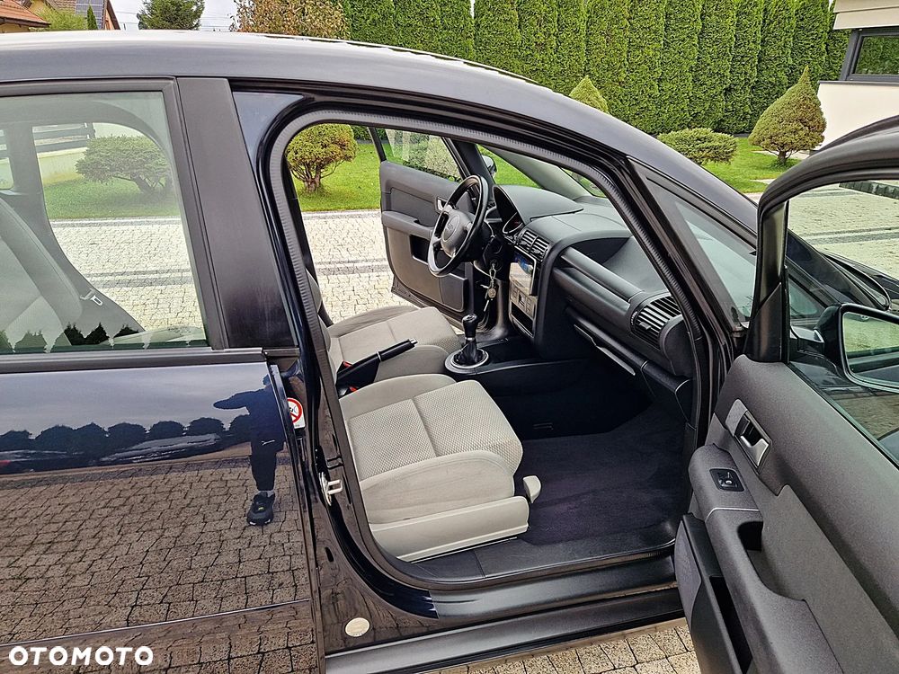 Audi A2 1.4 - 16