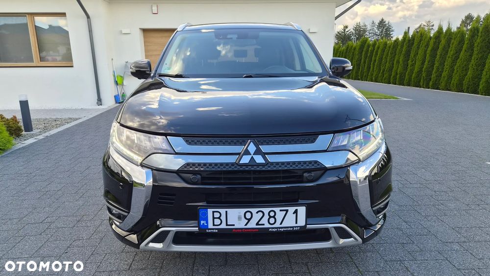 Mitsubishi Outlander 2.4 4WD Diamant - 28