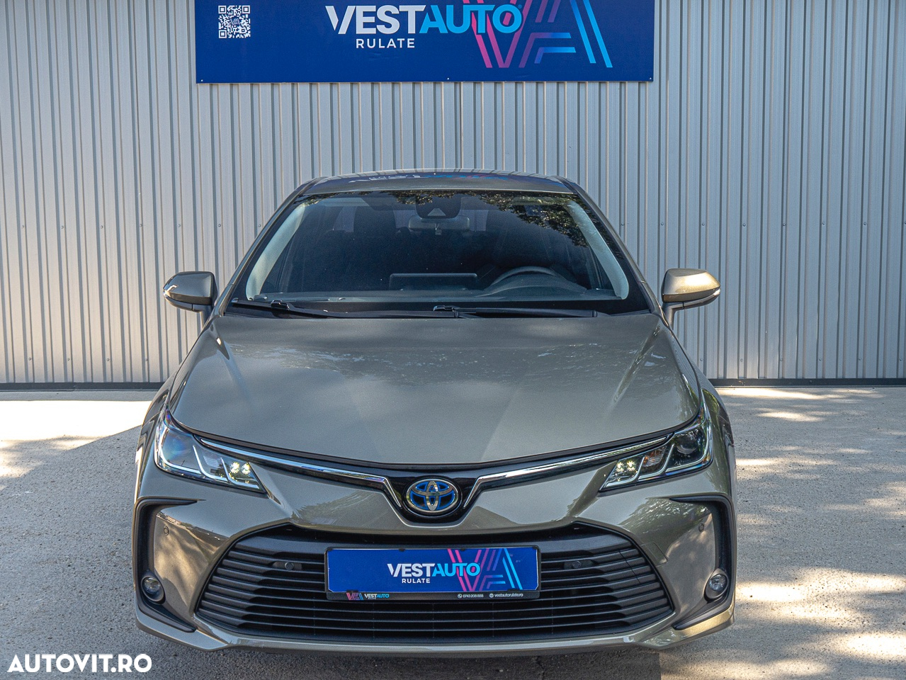Toyota Corolla Sedan 1.8 HEV Business - 23