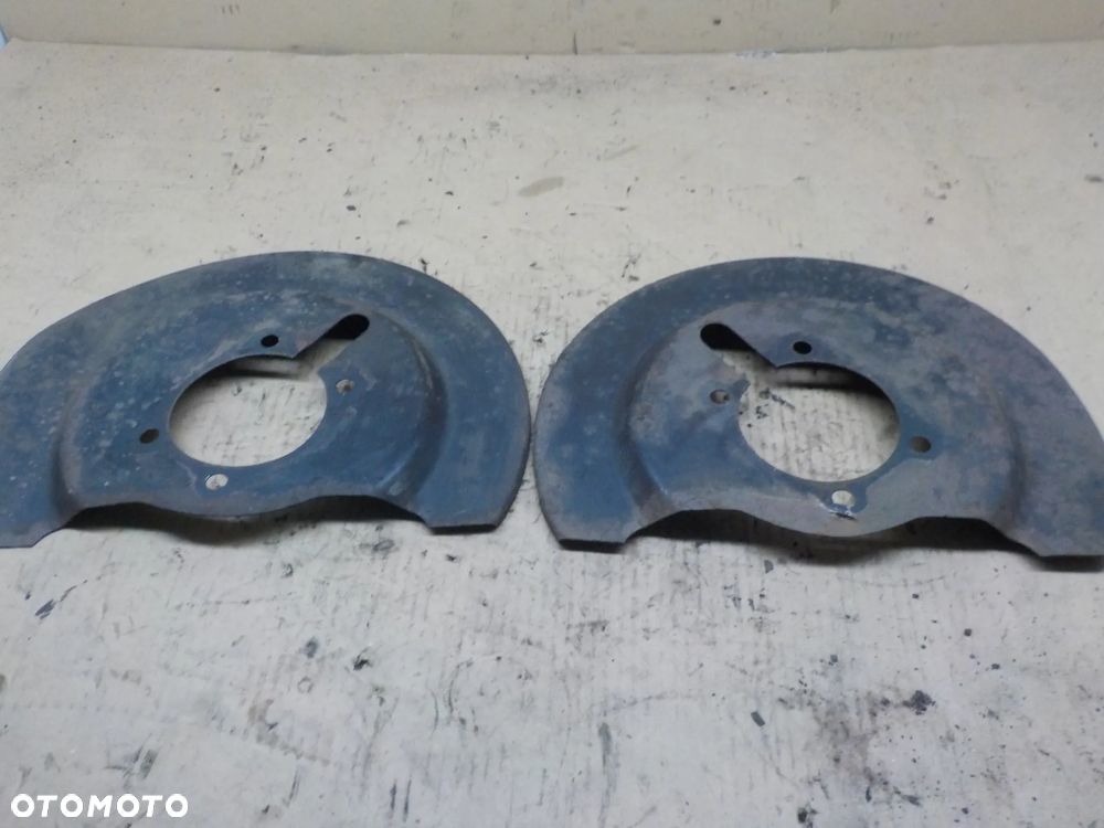 DODGE JOURNEY 2.7B OSŁONY TARCZ HAMULCOWYCH TYŁ PRAWA LUB LEWA - 2