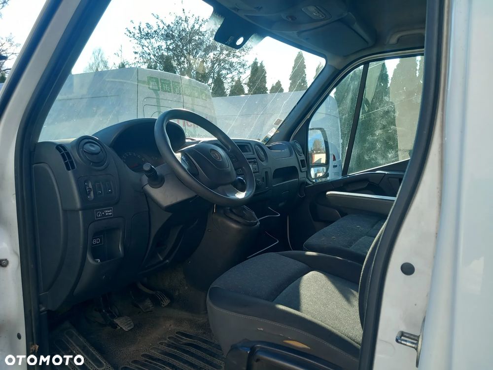 Renault Master - 11