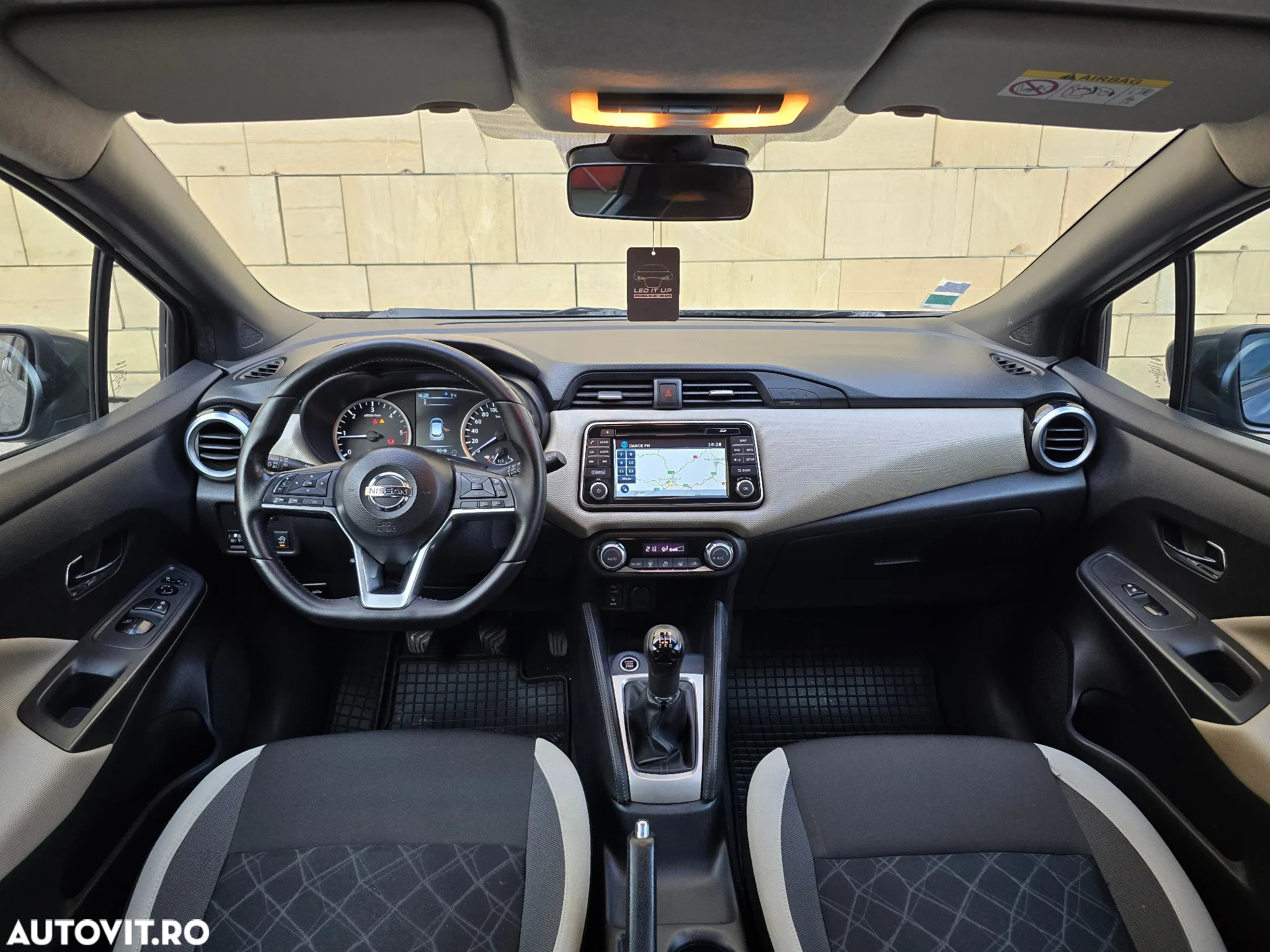 Nissan Micra 1.5 dCi Tekna - 6