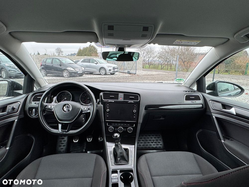 Volkswagen Golf 1.6 TDI BlueMotion Technology Comfortline - 10