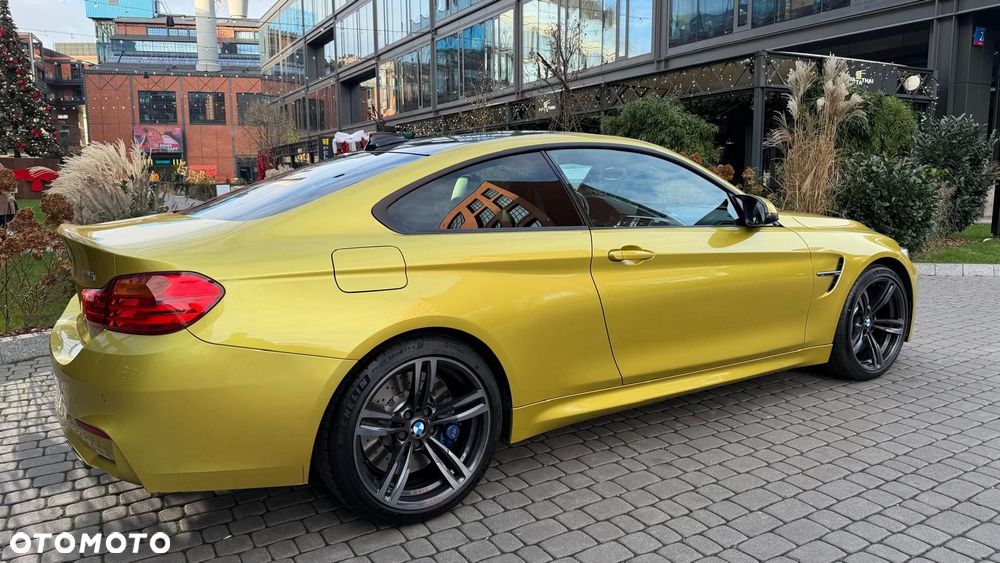 BMW M4 - 4