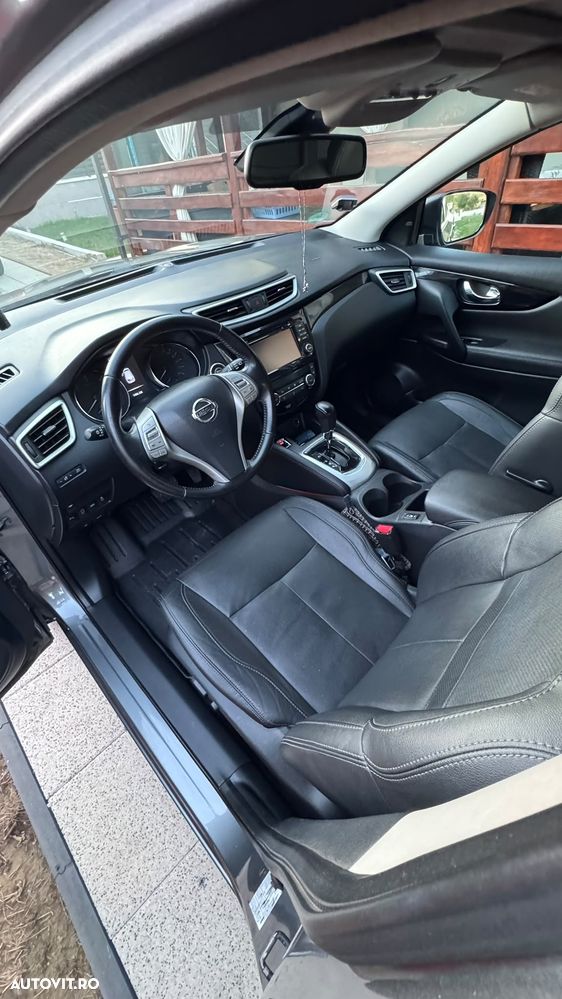 Nissan Qashqai - 10